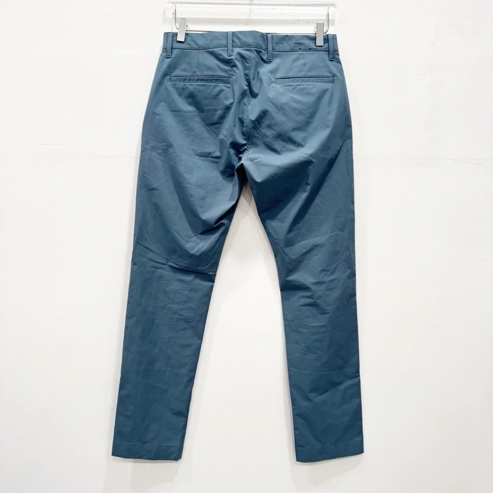 J. Crew Factory Men’s Slim Fit Tech Chino Pants in Mountain Fog 29W 30L 2024